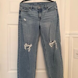 Boyfriend Loose Mid-Rise Jeans